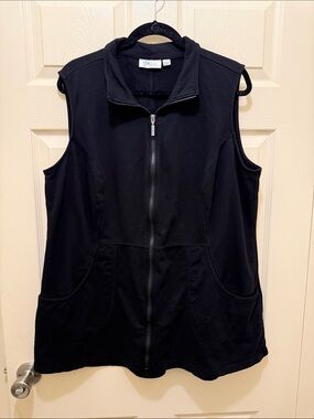 d&co. Active Black Athletic Top - XL